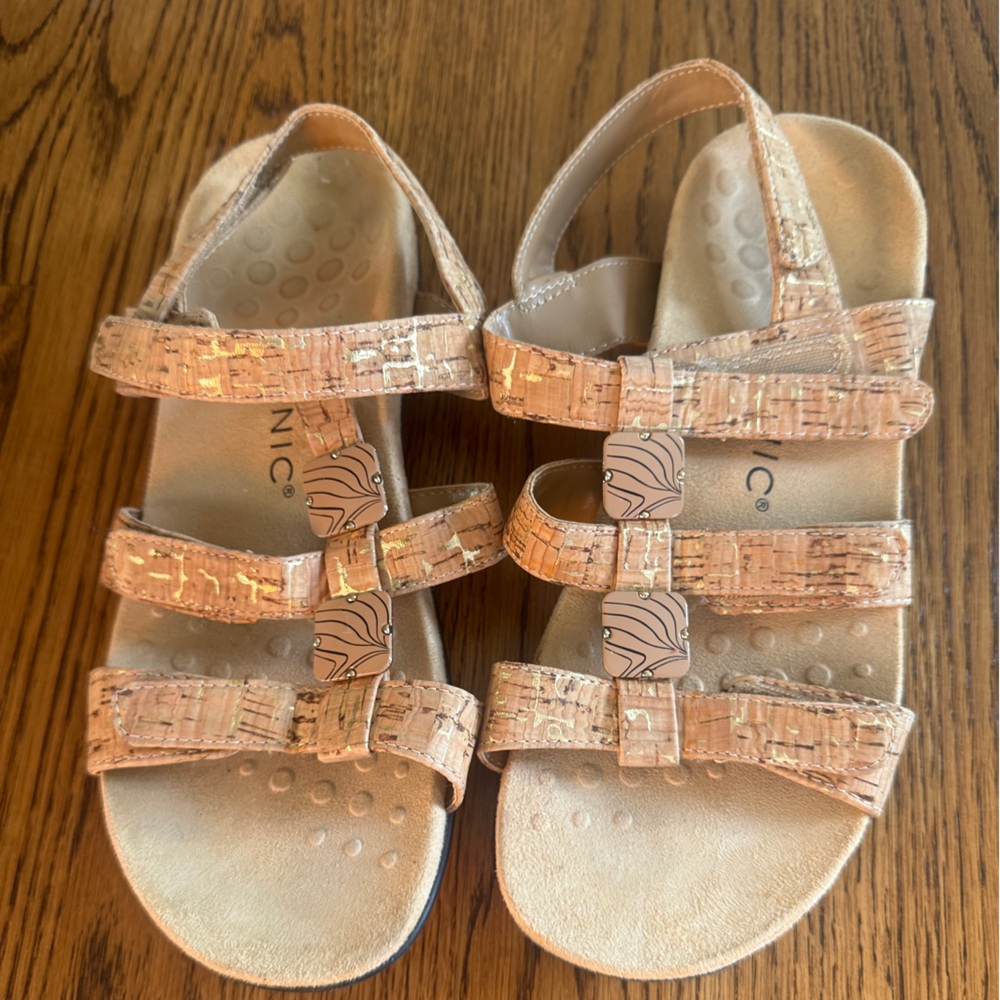 Vionic Amber Cork Sandals Coastal Grandma size 8